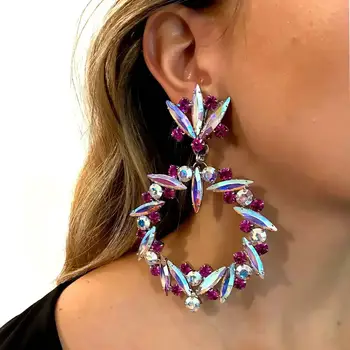 Цветна серия от блестящи обеци-гвоздиков с кристали за жени Темперамент кръгли Секси Модни бижута Аксесоари за партита на Едро